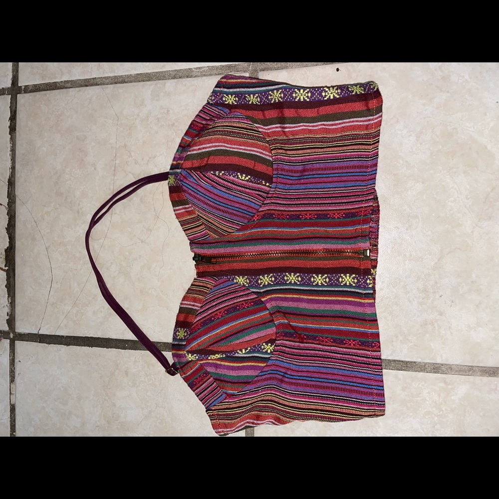 REALLY CUTE CROP TOP